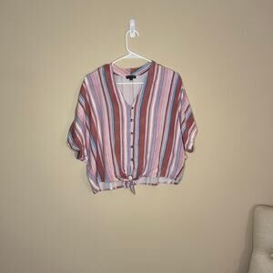 Style Envy V-neck top XL